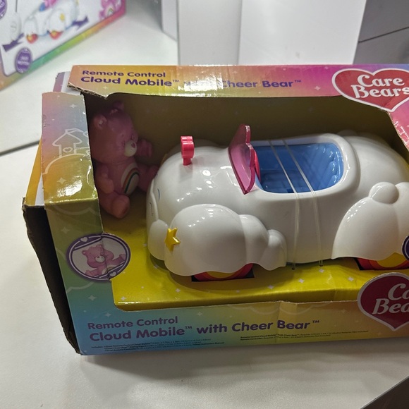 Care Bears Cheer Bear Cloud Mobile remote, controlled car White, Pink, Yellow - Picture 7 of 7